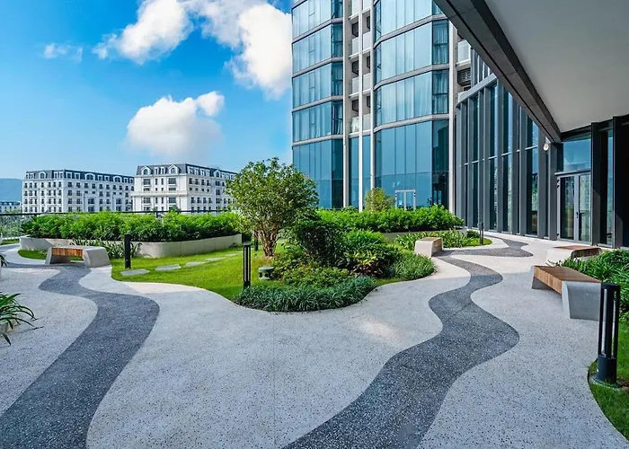 Modern Beachfront At Bay 公寓